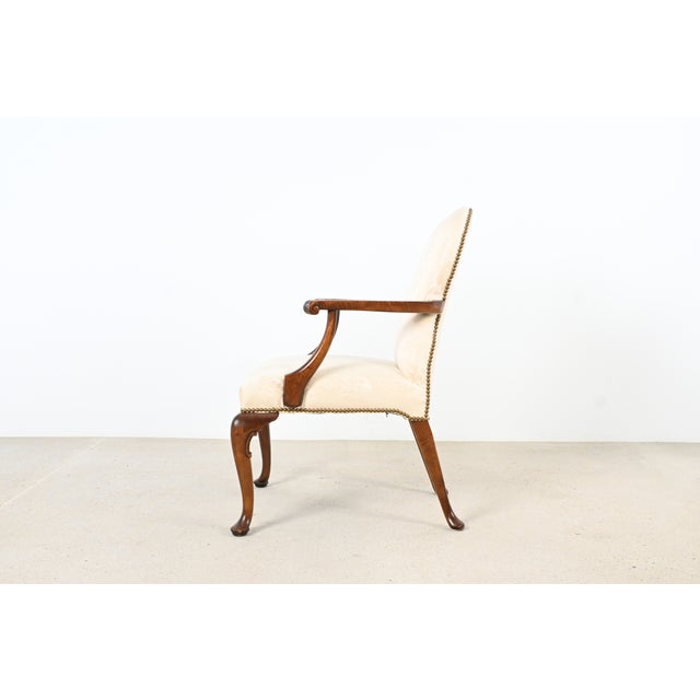 Baker Furniture Queen Anne Mahogany Armchairs – Pair For Sale - Image 9 of 14