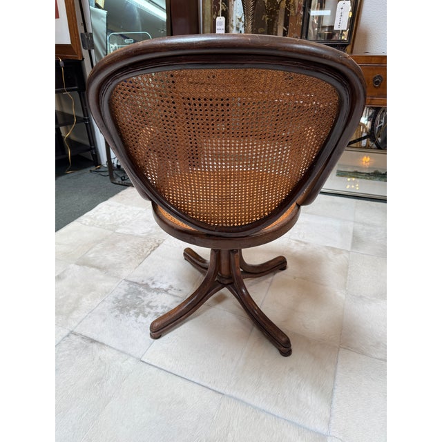 Thonet Swivel Chair, 19th Century For Sale - Image 11 of 12