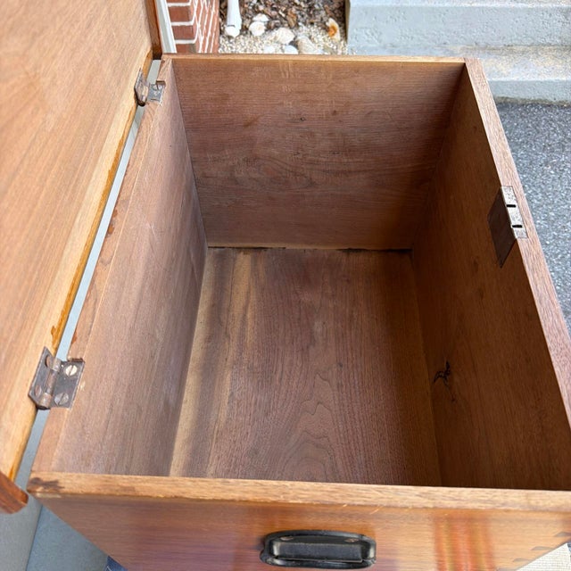 Antique Walnut Dovetailed Document or Storage Box, Pennsylvania, Circa 1850s For Sale - Image 11 of 18