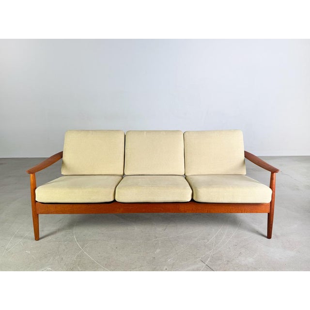 We are offering for sale a beautiful 3-seater sofa by France & Søn from the 1960s. It was designed by Arne Vodder, one of...
