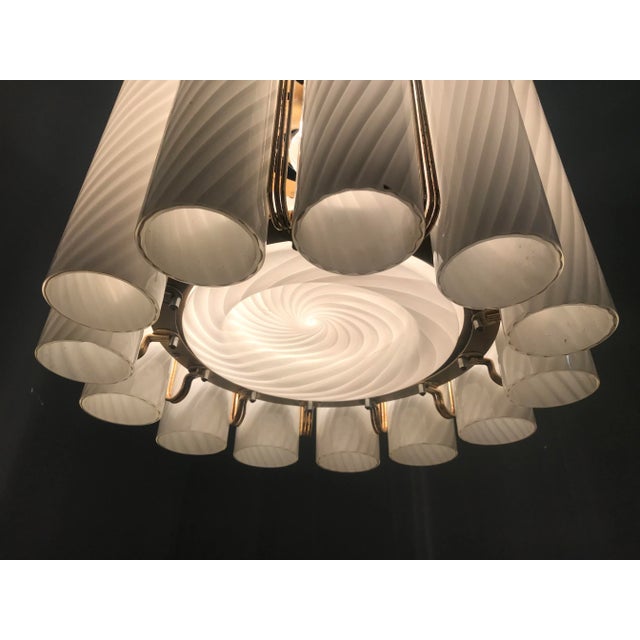 Murano Swirl Glass Chandelier by Paolo Venini for Murano, 1960s For Sale - Image 6 of 17