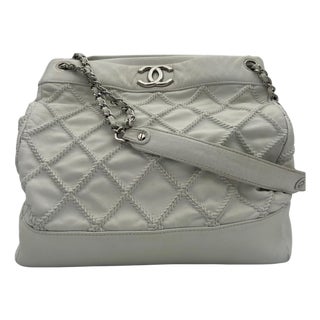 Chanel White Silver Hardware Shoulder Bag 2008-2009 For Sale