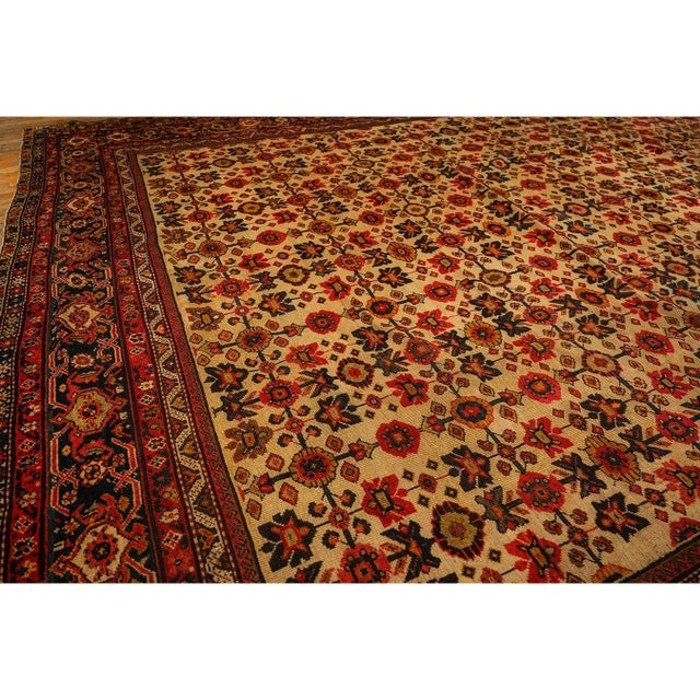 Mid-Century Modern 1940s Mid Century Modern Beige Field Floral 4Star Knotted Wool Persian Mahal Rug For Sale - Image 3 of 8
