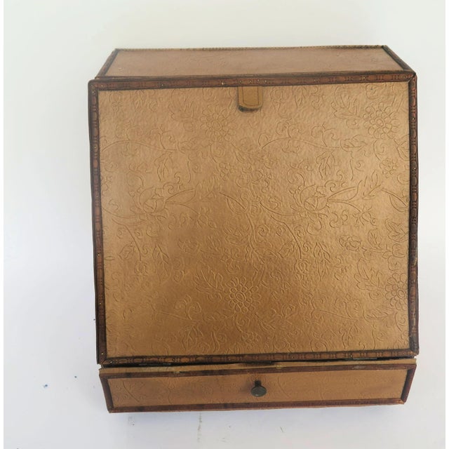 190s Hand Tooled Leather Portable Desk With Drawer and Shelving For Sale In Boise - Image 6 of 6