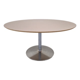 Oval Dining Table by Pierre Paulin for Artifort For Sale