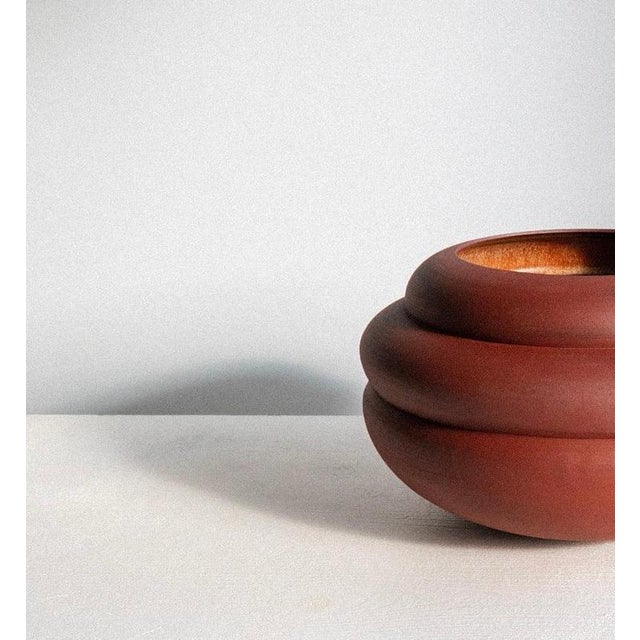 Vase in Iron-Rich Stoneware with Glazed Interior by Robin Kerr For Sale - Image 6 of 7