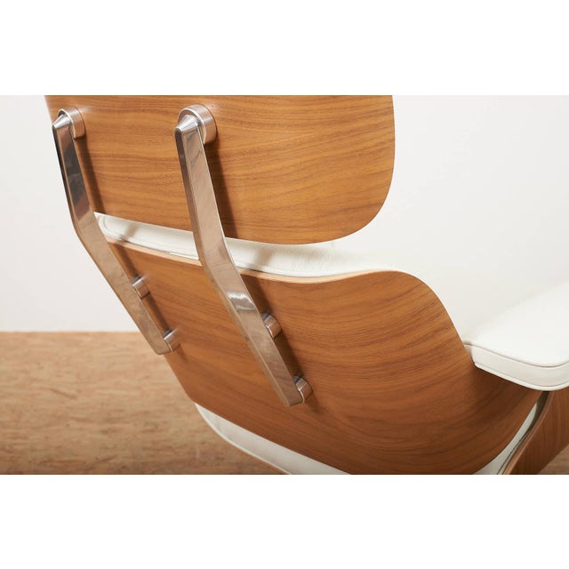 Vitra Lounge Chair and Ottoman in Leather by Ray and Charles Eames for Vitra, 1956, Set of 2 For Sale - Image 4 of 13