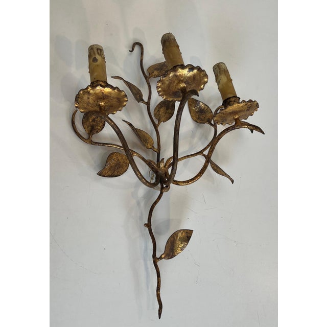 1970s 3-light wall sconces in gilded metal with leaves. French work - a Pair For Sale - Image 10 of 12