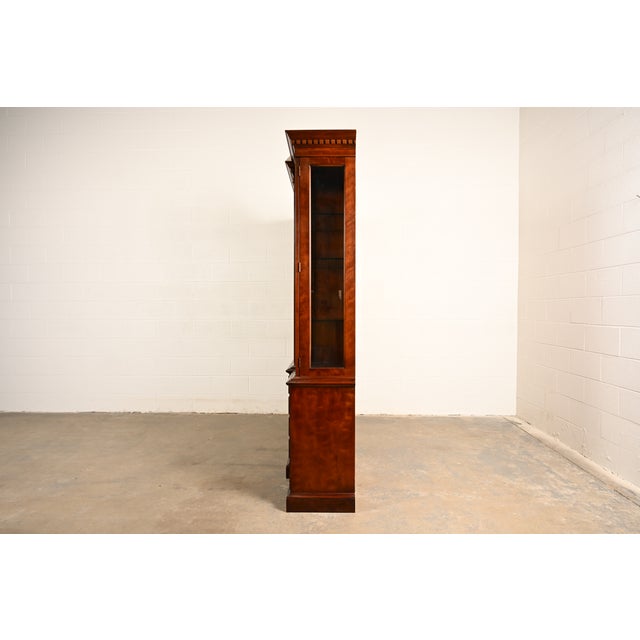 Henredon Georgian Carved Mahogany Breakfront Bookcase Cabinet For Sale - Image 13 of 16