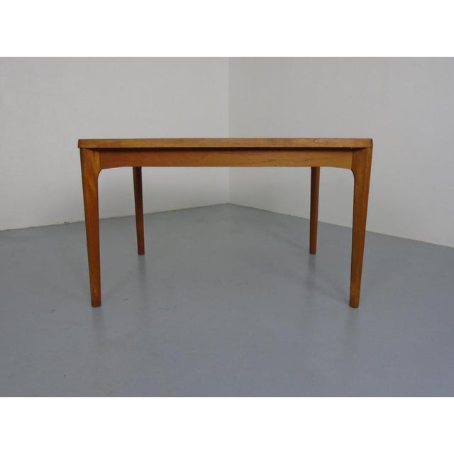 Mid-Century Modern Extendable Teak Dining Table by Henning Kjærnulf for Velje Møbelfabrik, 1960s For Sale - Image 3 of 16