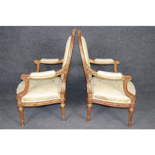 1930s Superb French Louis XV Giltwood and Gesso Monumental Wall Mirror For Sale - Image 5 of 10