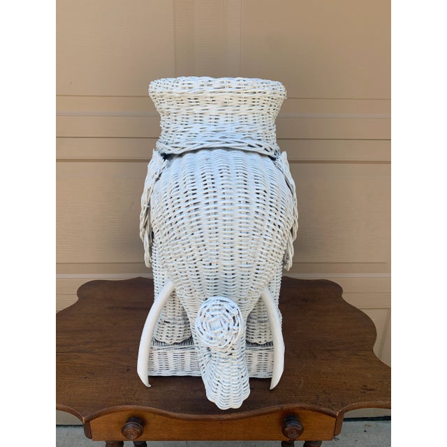 White A Palm Beach Icon | White Wicker Elephant Drinks Table, 1970s For Sale - Image 8 of 12