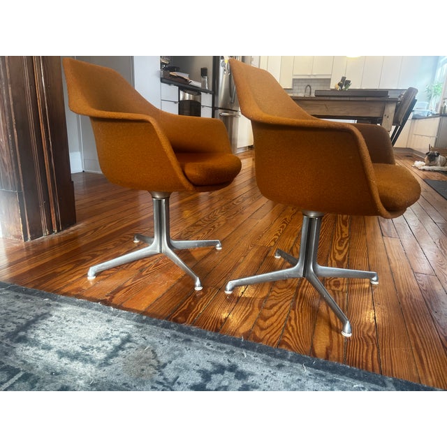Vintage, Mid Century Modern Vecta Group Swivel Chairs in Burnt Orange For Sale - Image 12 of 12