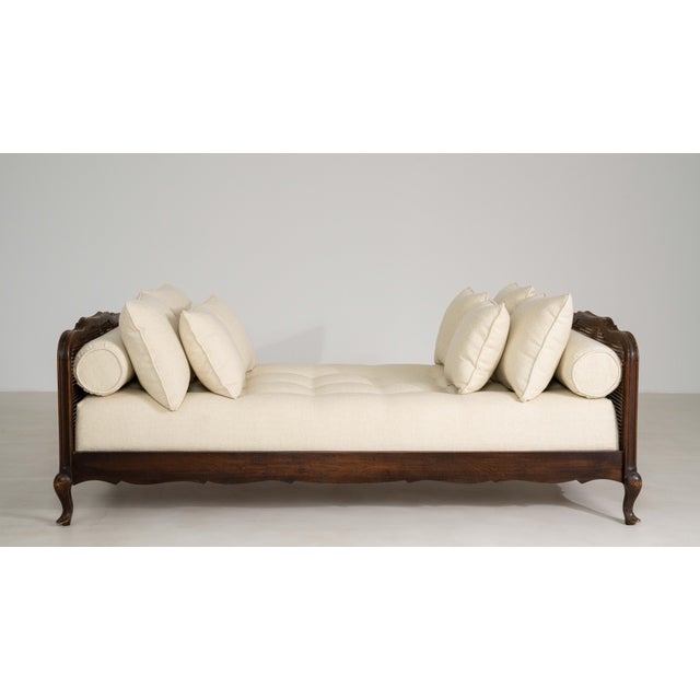 Louis XV Upholstered Daybed with Rattan Side Panels and Cushions, Rococo Style, France, Early 20th Century For Sale - Image 12 of 16