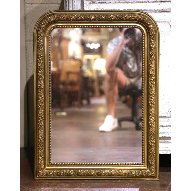 19th Century French Louis Philippe Giltwood Floral Mirror With Mercury Glass For Sale In Dallas - Image 6 of 9