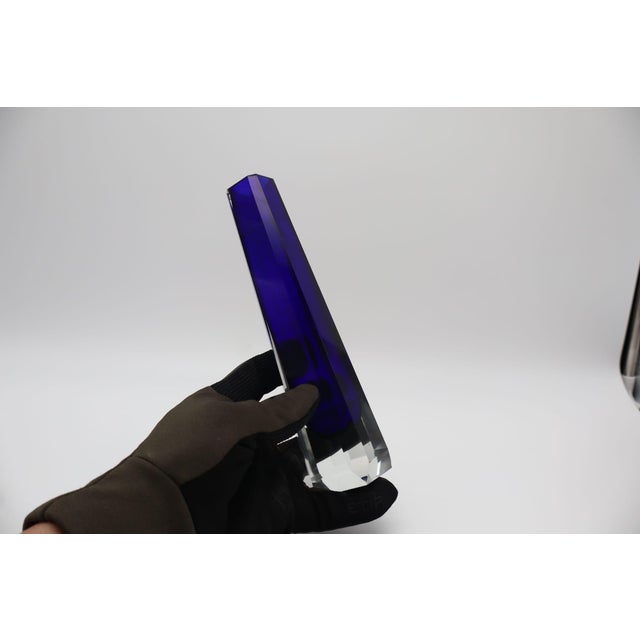 Mid-Century Italian Cobalt Blue Faceted Sommerso Murano Glass Vase attributed to Flavio Poli, 1960s For Sale - Image 7 of 8