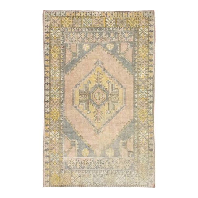 1960s Pink Vintage Turkish Rug 3'10" X 5'8" For Sale