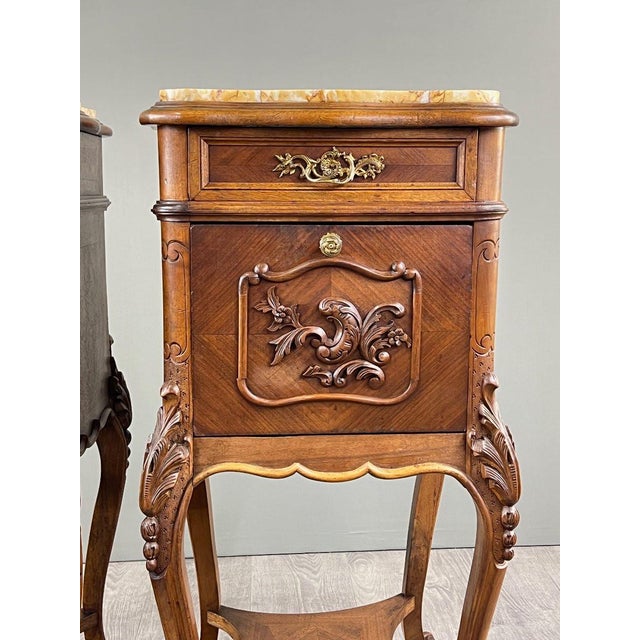 19th Century Louis XV Bedside Tables in Yellow Marble, Set of 2 For Sale - Image 6 of 10