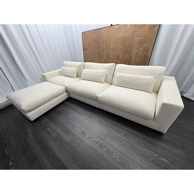2020s Rh Lugano Modular 4-Piece Sectional | Italy | Down | Performance Linen Weave – Natural For Sale - Image 5 of 18