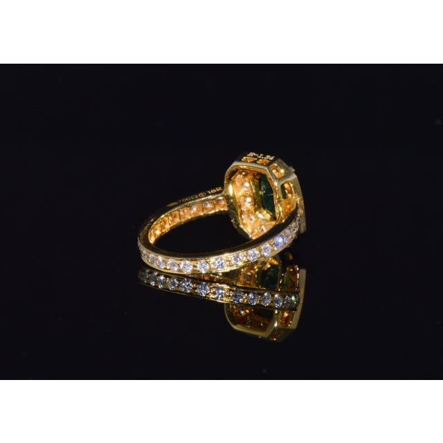 Certified Natural 2.15cts vs F Diamond Emerald 18k Solid Gold Ring Band, Size 6.75 For Sale - Image 4 of 12