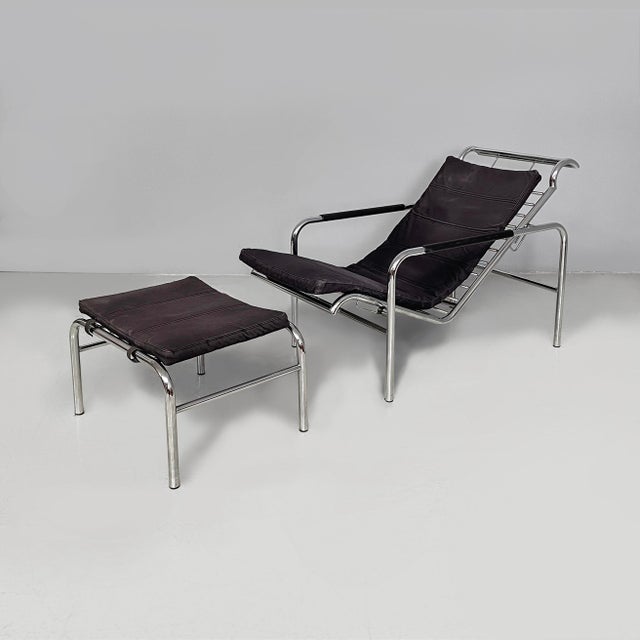 Italian Bauhaus black fabric and steel Genni chaise longue by Gabriele Mucchi for Zanotta, 1980s. Genni chaise longue in...