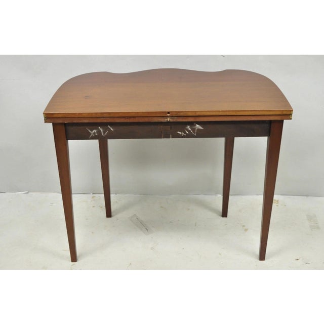 Antique Sheraton Federal Mahogany Urn Inlay Flip Serpentine Console Game Table For Sale - Image 16 of 18