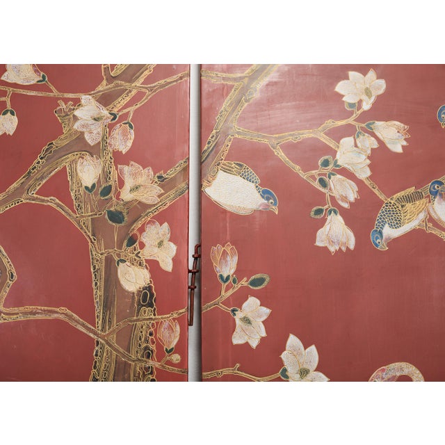 Chinese Export Four Panel Red Lacquered Chinoiserie Gilt Screen For Sale - Image 10 of 18