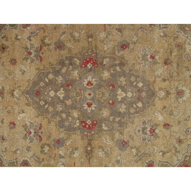 Early 20th Century Vintage Oushak Handmade Oriental Pale Caramel, Coral Taupe & Gray Rug For Sale - Image 5 of 12
