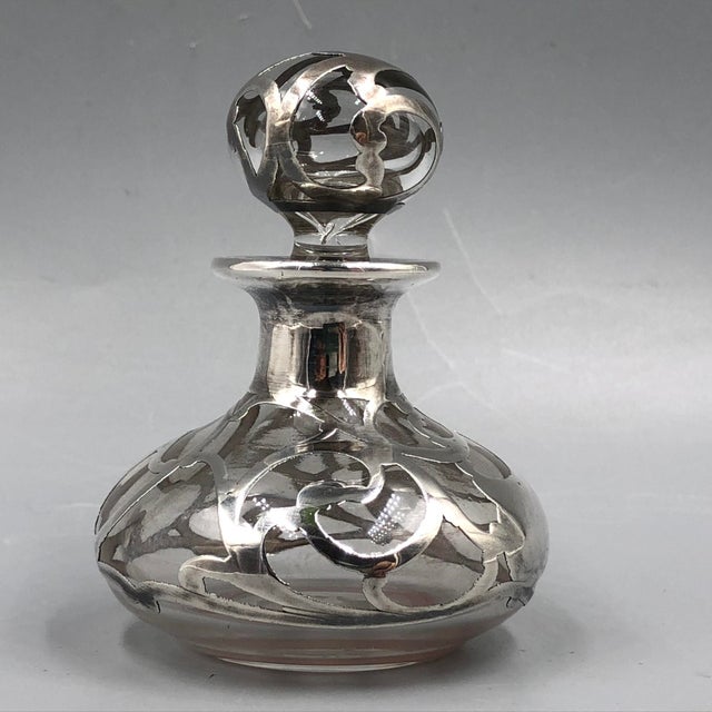 Antique Perfume Bottle in Sterling Silver Overlay, 1900s For Sale - Image 10 of 11