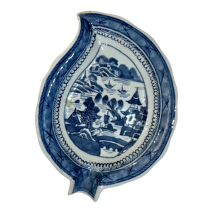 Early 19th Century Chinese Canton Blue and White Leaf Form Dish