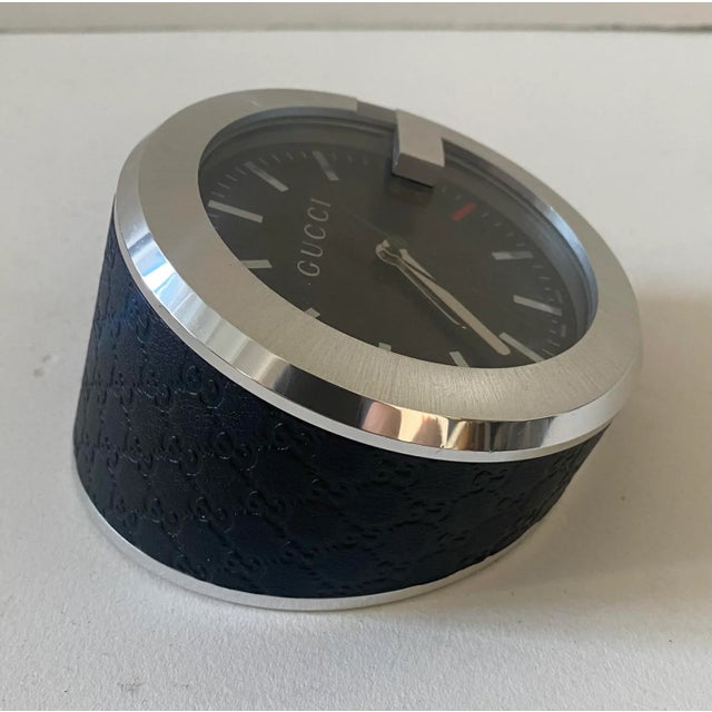 GUCCI テーブル時計 楽天市場】グッチ GUCCI テーブルクロック 置時計 電池式 メンズ