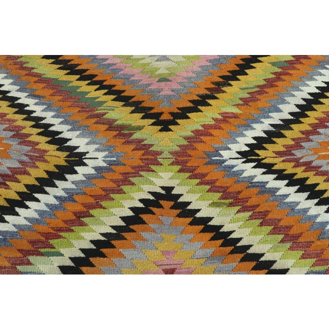 Vintage Turkish Kilim Rug- 4′10″ × 9′4″ For Sale - Image 4 of 13