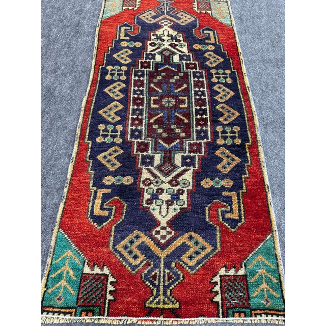 Contemporary Turkish Yastik Rug 1'5" x 3'1" For Sale - Image 3 of 5