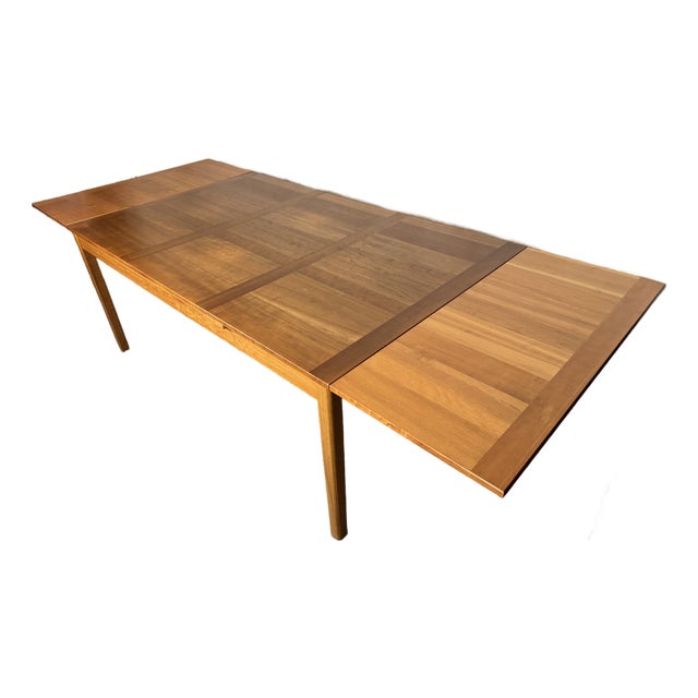Vintage Danish Modern Extendable Teak Dining Table by Ansager Møbler For Sale