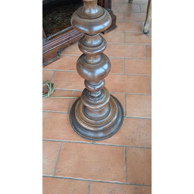 Vintage Floor Lamp in Beech, 1940s For Sale - Image 3 of 7