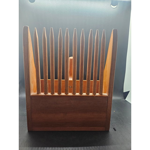 1970s Vintage Handcrafted Teak MCM Wooden Berry Picker or Cranberry Scoop For Sale - Image 5 of 5