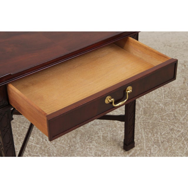 Pair of Baker Chippendale Mahogany Lamp Tables W. Drawer For Sale In Philadelphia - Image 6 of 18