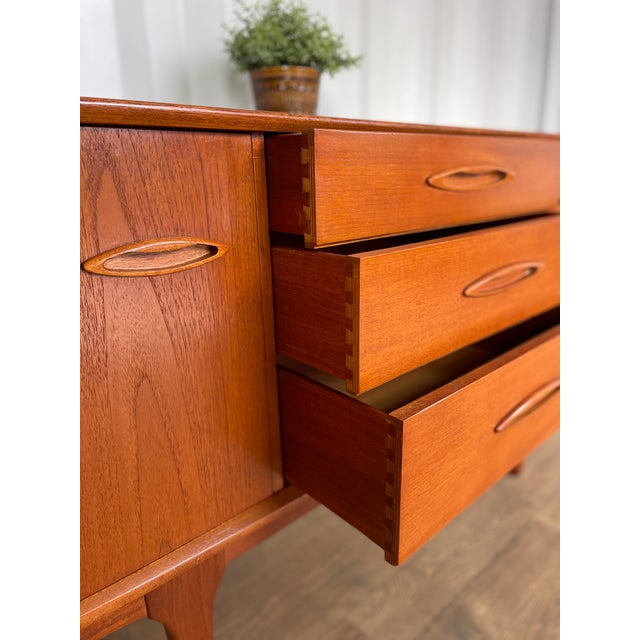 Mid-Century Modern Teak Sideboard from Jentique, 1960s For Sale - Image 9 of 18