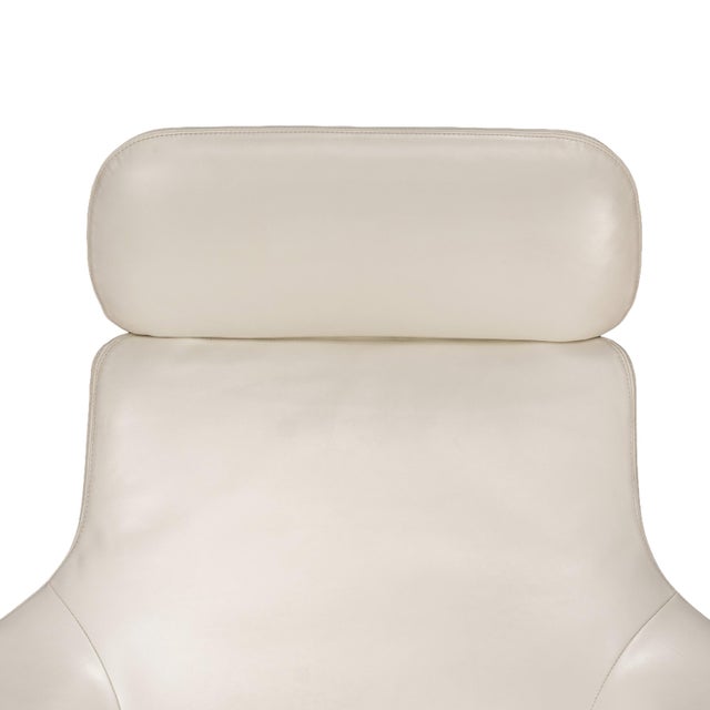 B&b Italia Radar Lounge Chair by James Irvine White Leather Swivel Lounger Italy For Sale - Image 10 of 17