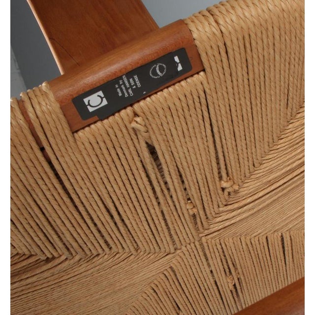 CH24 Wishbone Chairs in Cherry by Hans J. Wegner for Carl Hansen & Søn, 2000s, Set of 8 For Sale - Image 9 of 10