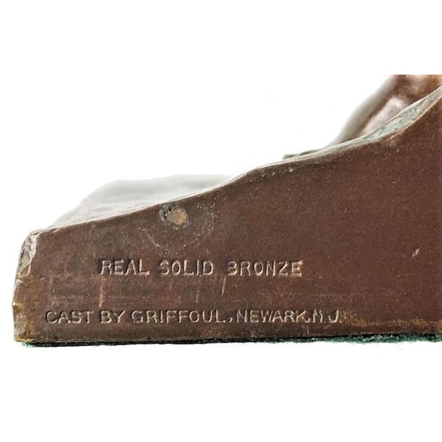 American Aestheticism, Griffoul Foundry Sculptural Bronze Bookends, Early XX C. - Set os 2 For Sale - Image 9 of 10