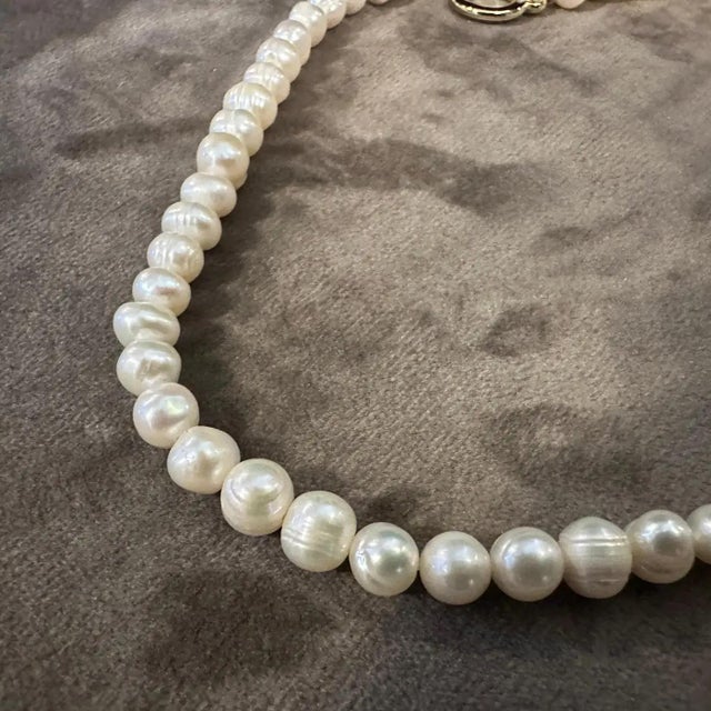 Italian 1980s Bulgari Style River Pearls and Brass Roman Coins Pendant Necklace For Sale - Image 3 of 9