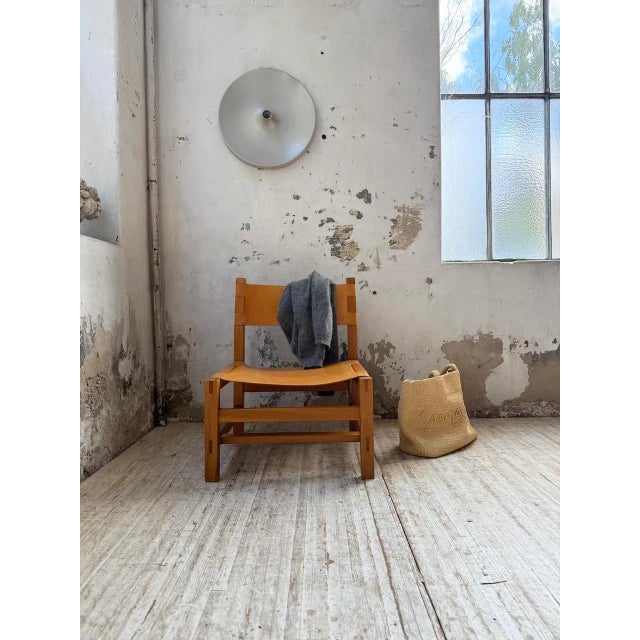 Brown Elm and Leather Armchair from Maison Regain, 1960s For Sale - Image 8 of 18