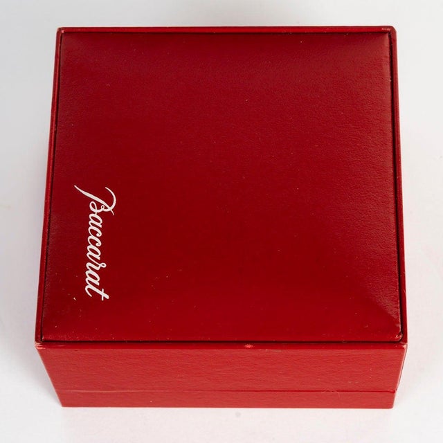 Bracelet box by Baccarat, 1990. 20th-century bracelet box by Baccarat. H: 6 cm, W: 10 cm, D: 10 cm
