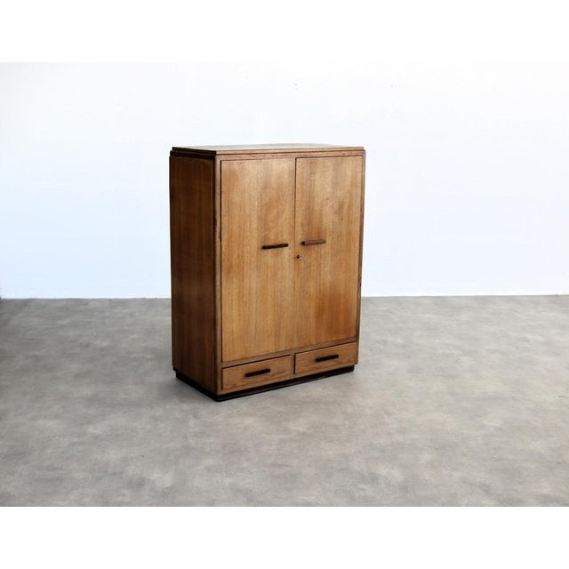 Art Deco Wardrobe, 1940s, in Good conditions. Designed 1920 to 1949