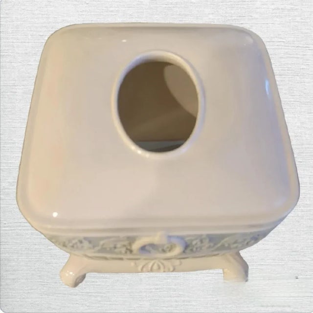 Traditional Vintage Ceramic Pale Blue White Traditional Tissue Box Cover Holder For Sale - Image 3 of 7