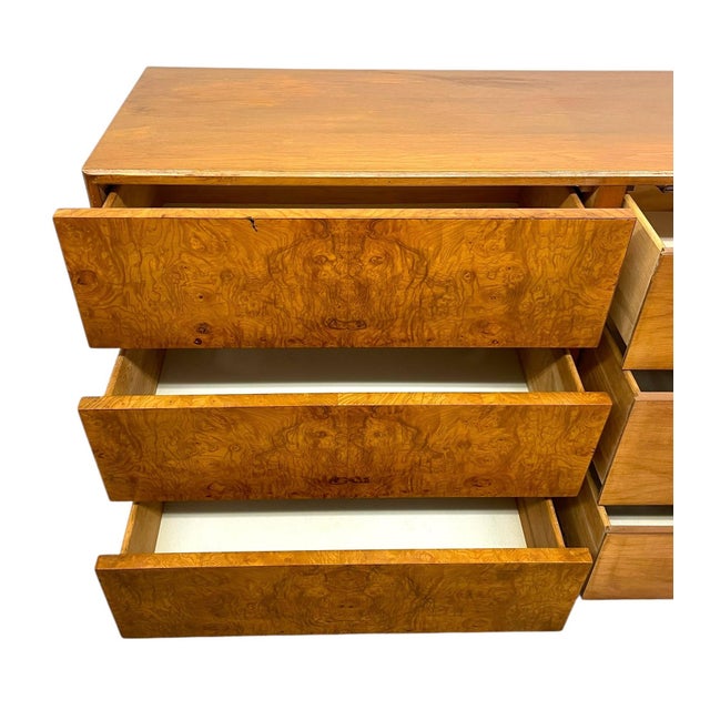 1970s Milo Baughman for Lane Mid-Century Modern Burl Wood Credenza For Sale - Image 10 of 11
