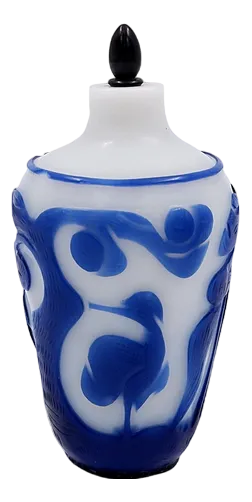 Clear Glass Snuff Bottle with Blue Overlay, China, 19th Century