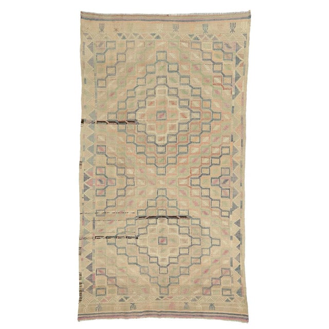 Textile Mid 20th Century Faded Vintage Embroidered Kilim Rug For Sale - Image 7 of 7