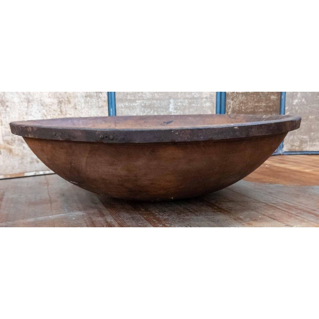 19th or 20th Century Large 30" Primitive Elm Carved Dough Bowl For Sale In New York - Image 6 of 18